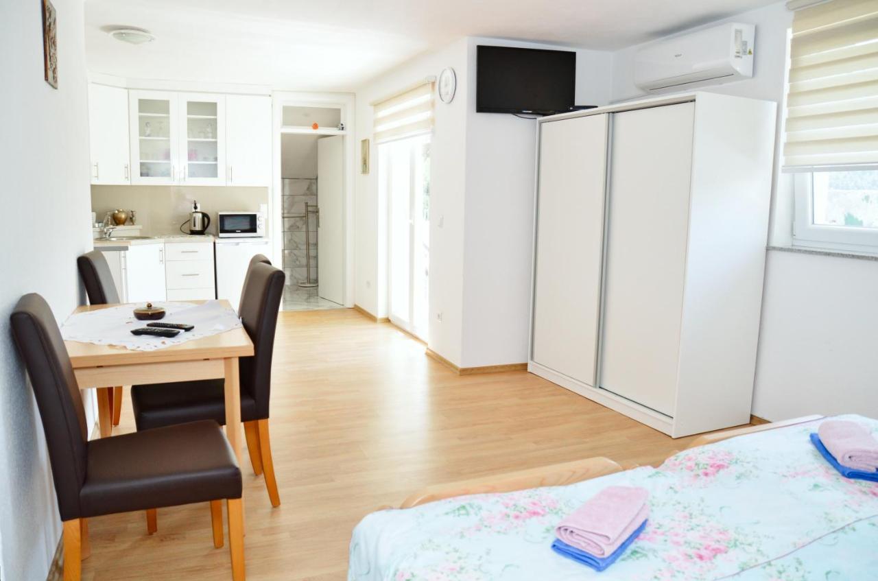 Apartman Sunce ไยเซ ภายนอก รูปภาพ